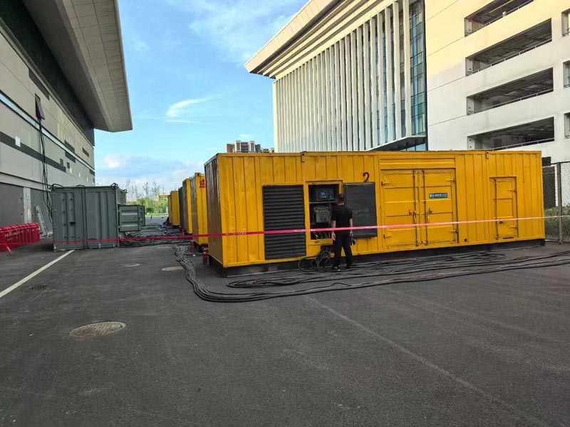 德庆柴油发电机冬季保养注意事项?