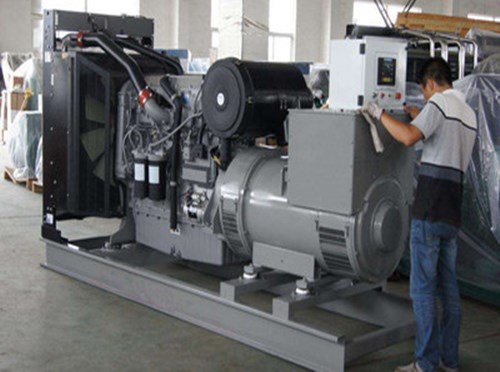 德庆柴油发电机组和储能设备配合使用的案例