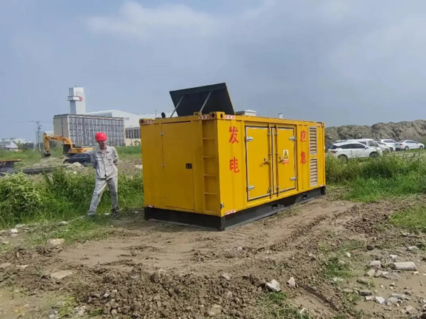 德庆冬季低温环境下，发电机组启动电瓶的容量需求是否会增加？