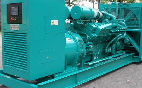 德庆柴油发电机组冬季使用中需要注意哪些事项？